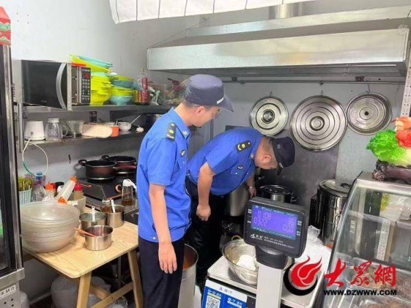 诚利和 青岛西海岸新区珠海综合执法中队：“专项护校行动”筑牢校园周边安全防线